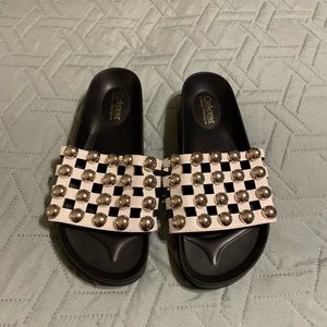 Catherine Malandrino Caged Slides